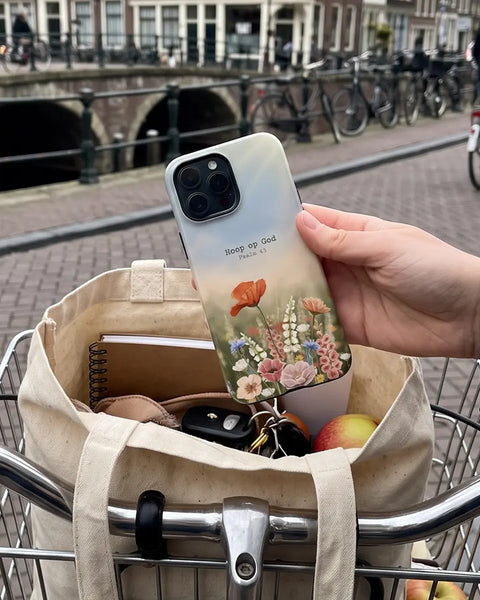 hoop-op-god-telefoonhoesje-art-by-claudia-fiets-gracht