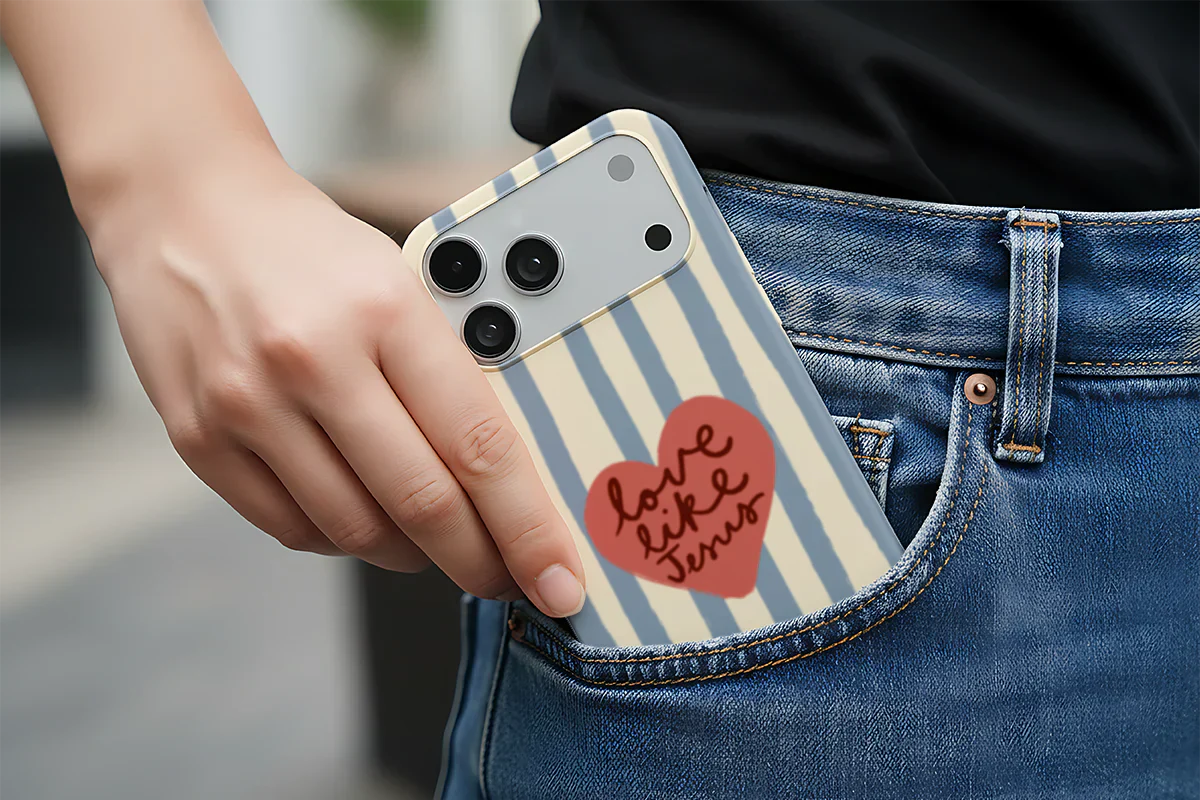 7 Christelijke Telefoonhoesjes die het Perfecte Cadeau zijn voor Doop, Belijdenis of Verjaardag