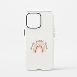 Christelijk toughcase telefoonhoesje met aardetinten regenboog design, zacht en modern vormgegeven