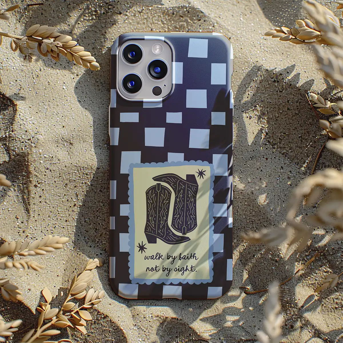 Bruin christelijk softcase hoesje met blauwe blokjes, cowboylaarzen en tekst Walk by faith not by sight